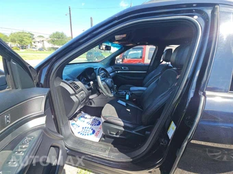 2019 Ford Explorer XLT – miniatura 6
