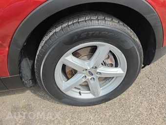 2019 Ford Explorer XLT – miniatura 9