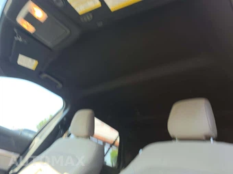 2019 Ford Explorer XLT - miniatura 11