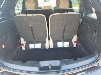 2019 Ford Explorer XLT - miniatura 15