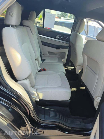 2019 Ford Explorer XLT - miniatura 17