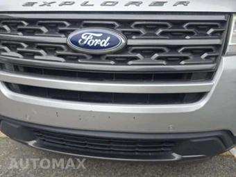 2019 Ford Explorer XLT – miniatura 21