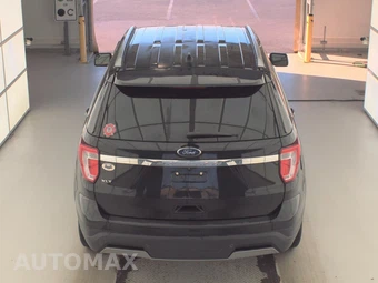 2019 Ford Explorer XLT - miniatura 5
