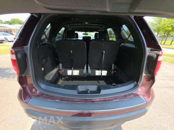 2019 Ford Explorer XLT - miniatura 12
