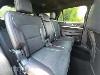 2019 Ford Explorer XLT - miniatura 14