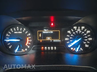 2019 Ford Explorer XLT – miniatura 12