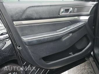 2019 Ford Explorer XLT – miniatura 9