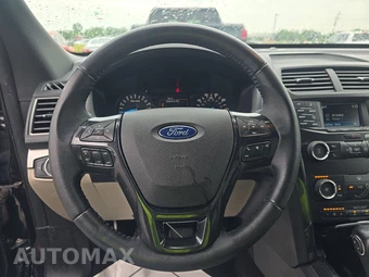 2019 Ford Explorer XLT – miniatura 10