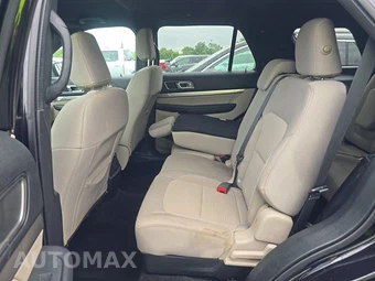 2019 Ford Explorer XLT – miniatura 13