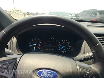 2019 Ford Explorer XLT - miniatura 12