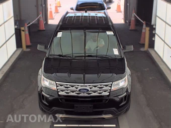 2019 Ford Explorer XLT - miniatura 2