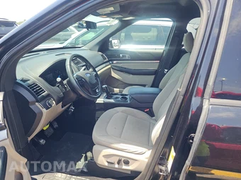 2019 Ford Explorer XLT - miniatura 7