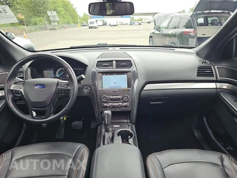 2019 Ford Explorer XLT - miniatura 11
