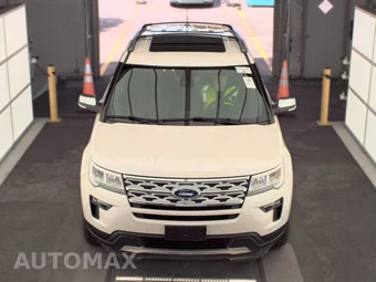 2019 Ford Explorer XLT - miniatura 2