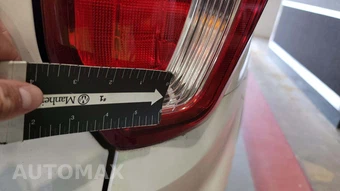 2019 Ford Explorer XLT - miniatura 25
