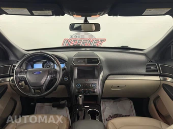 2019 Ford Explorer XLT - miniatura 11