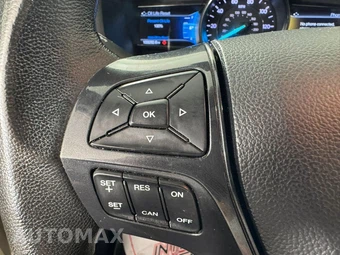 2019 Ford Explorer XLT - miniatura 15