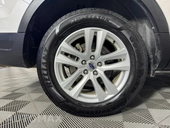 2019 Ford Explorer XLT - miniatura 47