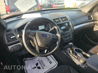 2019 Ford Explorer XLT – miniatura 11