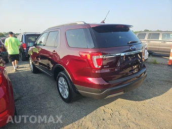 2019 Ford Explorer XLT – miniatura 6