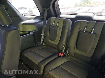 2019 Ford Explorer XLT – miniatura 11