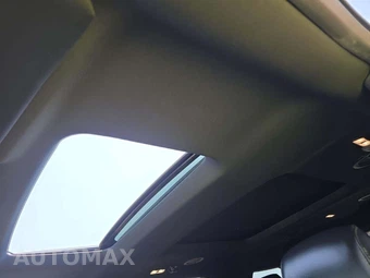 2019 Ford Explorer XLT – miniatura 11