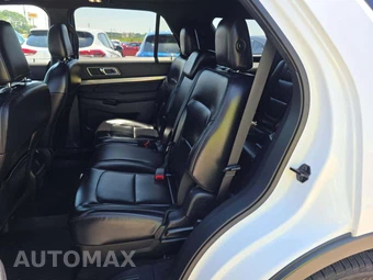 2019 Ford Explorer XLT – miniatura 13