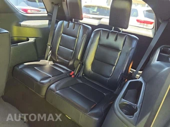2019 Ford Explorer XLT – miniatura 14