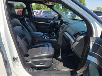 2019 Ford Explorer XLT – miniatura 19