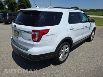 2019 Ford Explorer XLT – miniatura 3