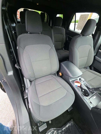 2019 Ford Explorer XLT – miniatura 16