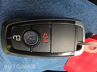 2019 Ford Explorer XLT – miniatura 5