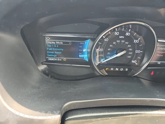 2019 Ford Explorer XLT – miniatura 12