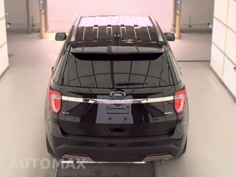 2019 Ford Explorer XLT – miniatura 5