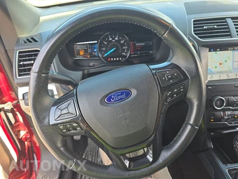 2019 Ford Explorer XLT – miniatura 10