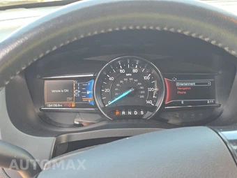 2019 Ford Explorer XLT – miniatura 12