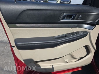 2019 Ford Explorer XLT – miniatura 9