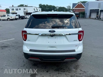 2019 Ford Explorer XLT - miniatura 11