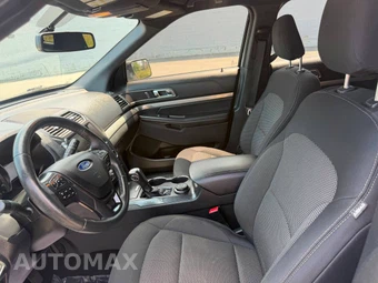 2019 Ford Explorer XLT - miniatura 17