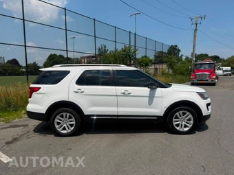2019 Ford Explorer XLT - miniatura 6