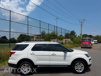 2019 Ford Explorer XLT - miniatura 7