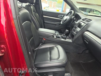 2019 Ford Explorer XLT - miniatura 8
