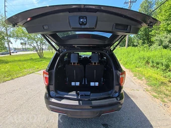 2019 Ford Explorer XLT - miniatura 15