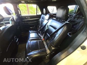 2019 Ford Explorer XLT - miniatura 13