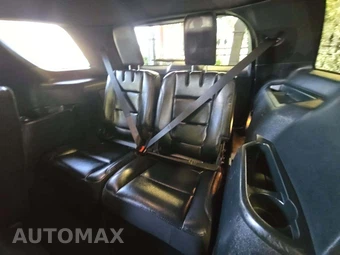 2019 Ford Explorer XLT - miniatura 14