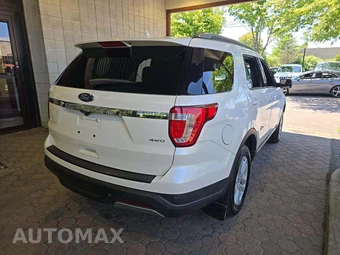 2019 Ford Explorer XLT - miniatura 3