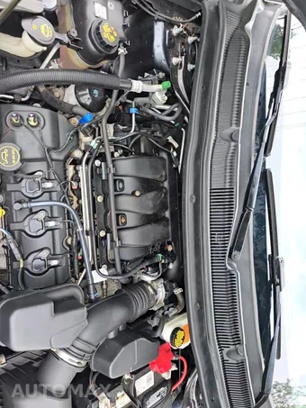 2019 Ford Explorer XLT – miniatura 24
