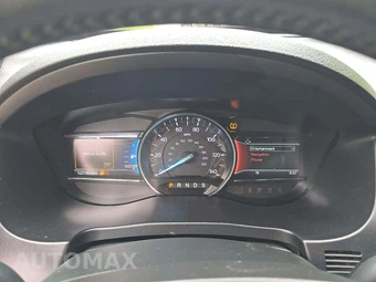 2019 Ford Explorer XLT – miniatura 9