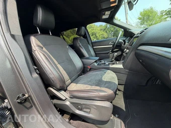 2019 Ford Explorer XLT – miniatura 15