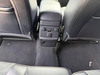 2019 Ford Explorer XLT – miniatura 33